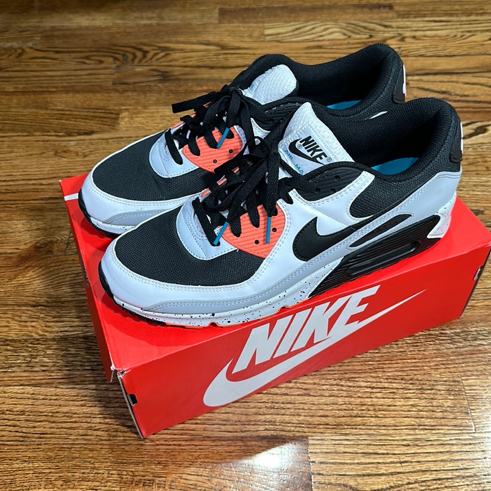 Nike Air Max 90 SE
